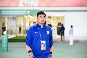 九州体育平台-鲁媒：泰山24人参加合练五外援都可出场 韩鹏时刻关注B队比赛